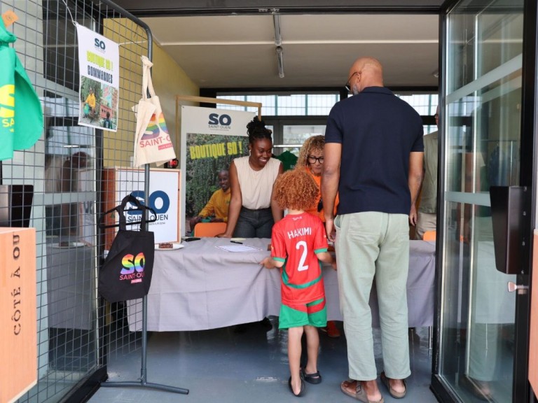 Boutique aux couleurs de Saint-Ouen