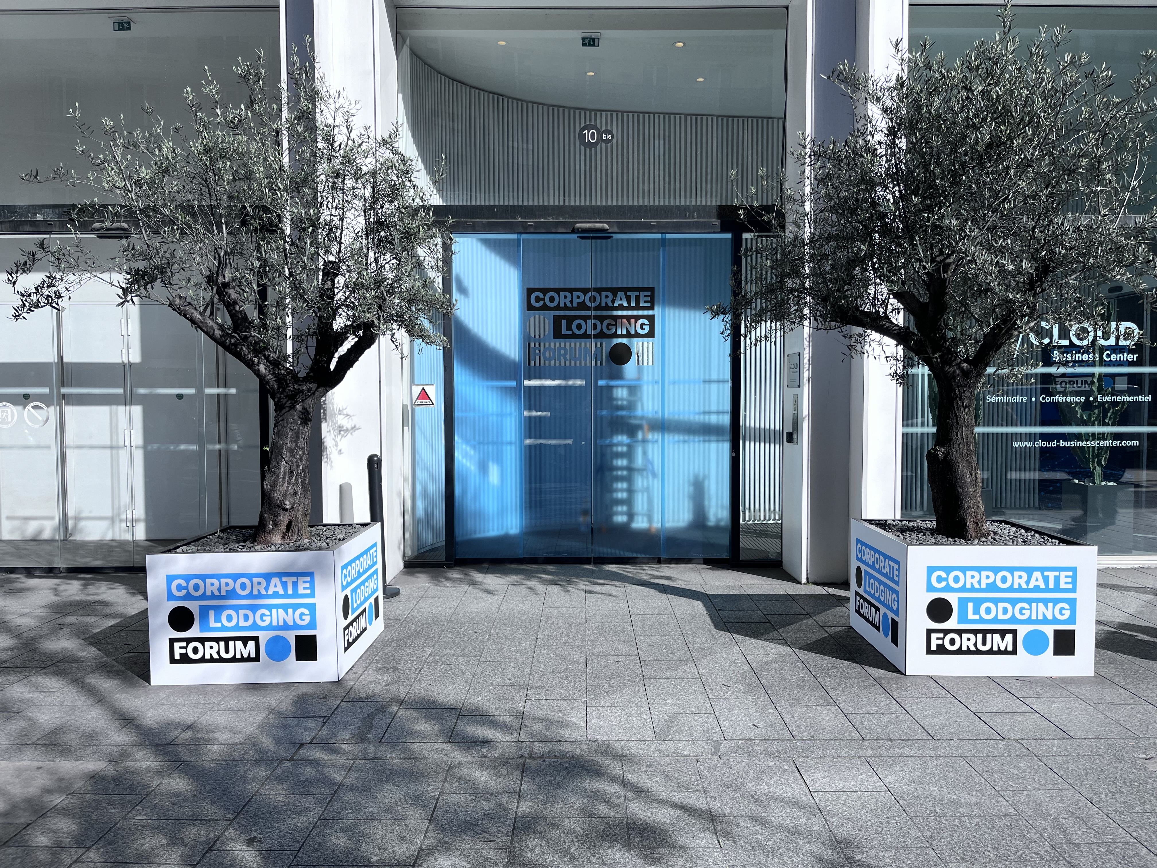 Habillage comptoir accueil seminaire