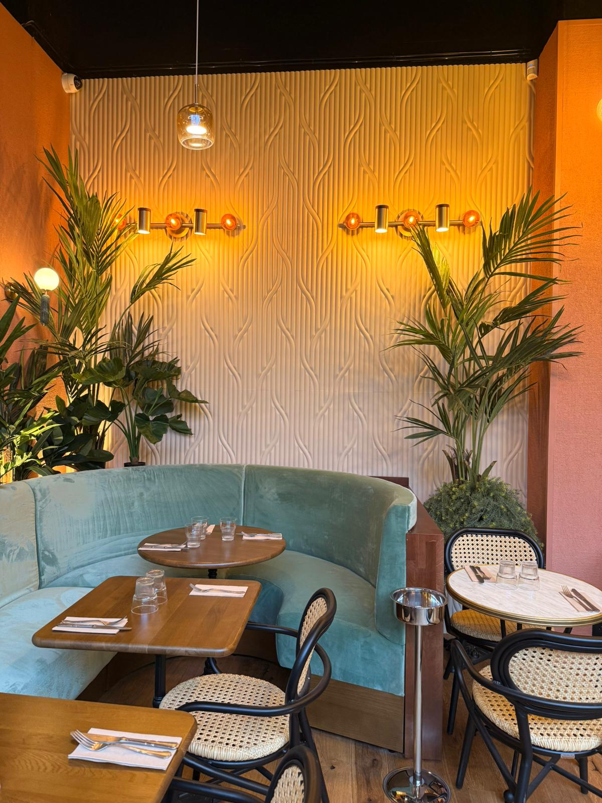 Resultat final decoration murale HR Construction