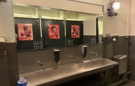 Kayali à l'Atelier des Lumières — scénographie événementielle Atelier Images & Cie